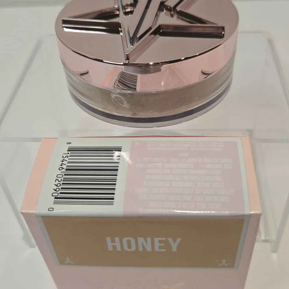 Jeffree Star Magic Star Luminous Setting Powder - Honey